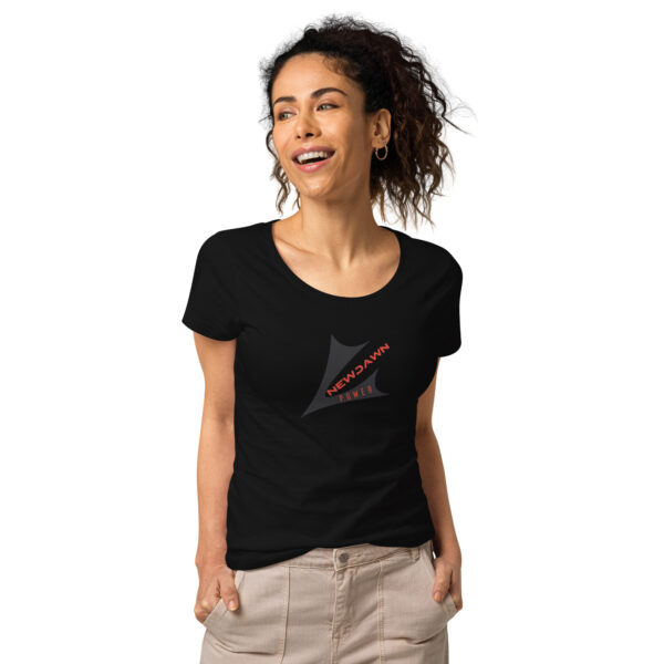 Women’s basic organic t-shirt - Image 2