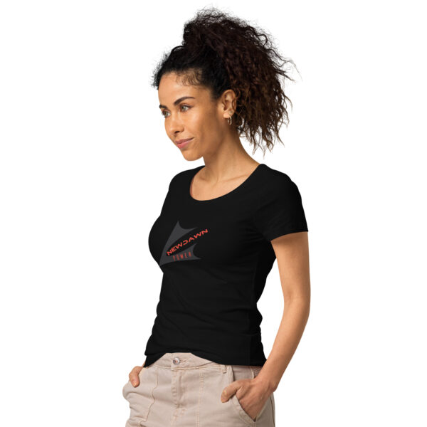 Women’s basic organic t-shirt - Image 4